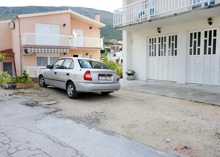 Apartamento With A Parking Space Podstrana, Split - 4849